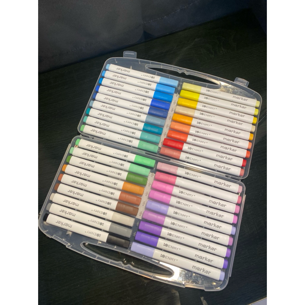 (Used once) ENMY Acrylic Markers — ปากกาอะคริลิค 36 สี