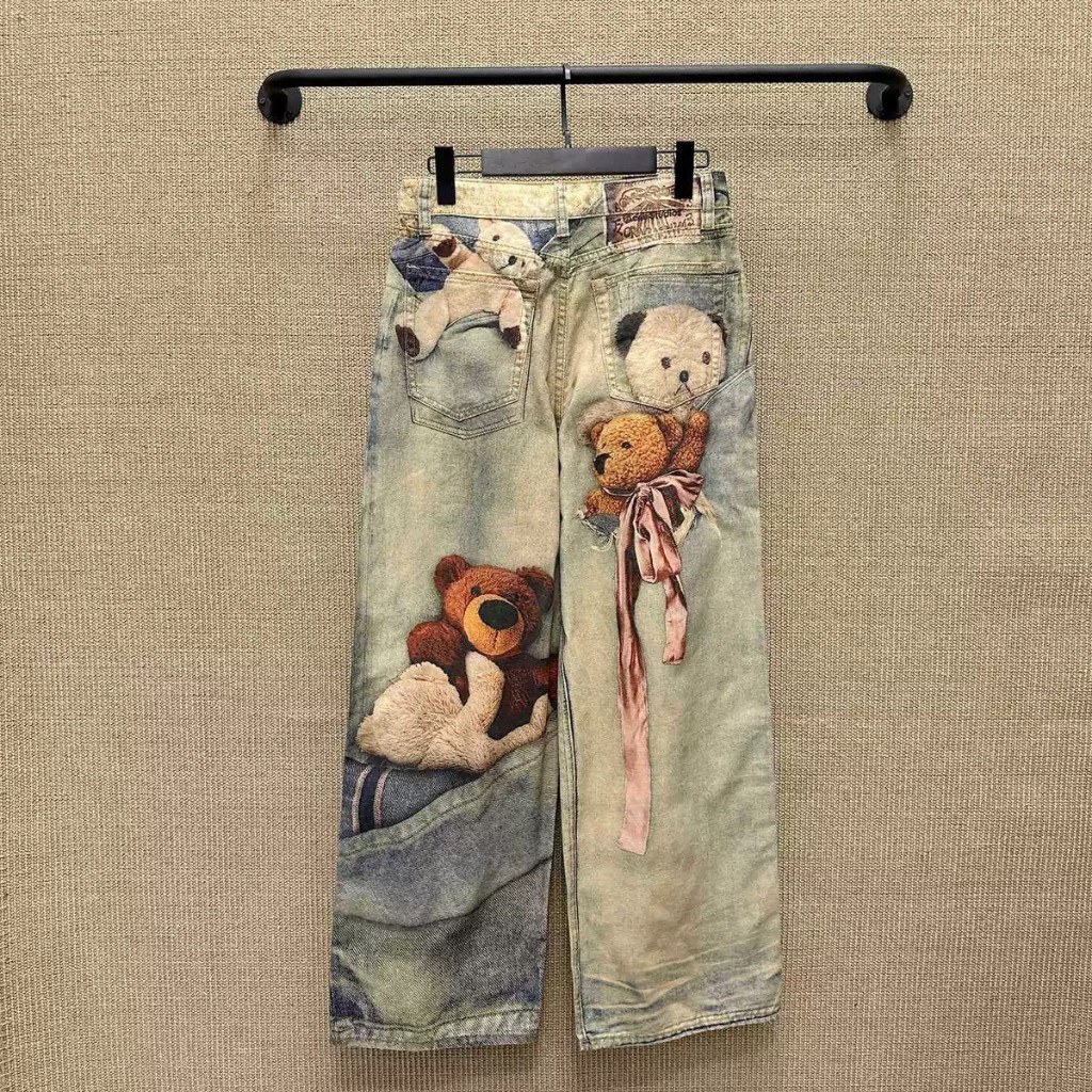 PP165 กางเกงยีนส์ Acne ฟอกสีและดีไซน์วินเทจ ลายตุ๊กตาหมี Teddy Bear