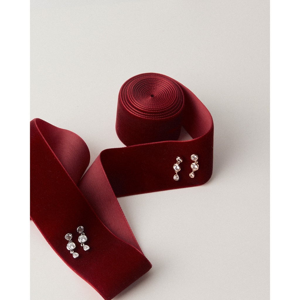 Julys - sophisticate gems earrings
