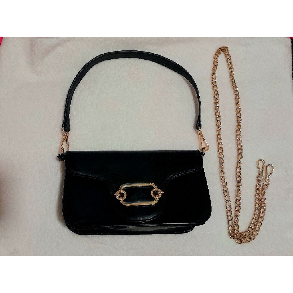 กระเป๋าเเบรนด์ FOF มือสอง ไม่มีตำหริ ใช้งานน้อย