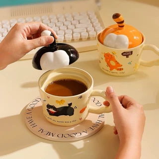 แก้วน้ำ แก้วกาแฟ น้องแมวเหมี๊ยวสุดน่ารัก ฝาที่้เป็นมากกว่าฝา งานเซรามิค ชาวออฟฟิต นักเรียนนักศึกษา ของขวัญสวย ขนาด330ml