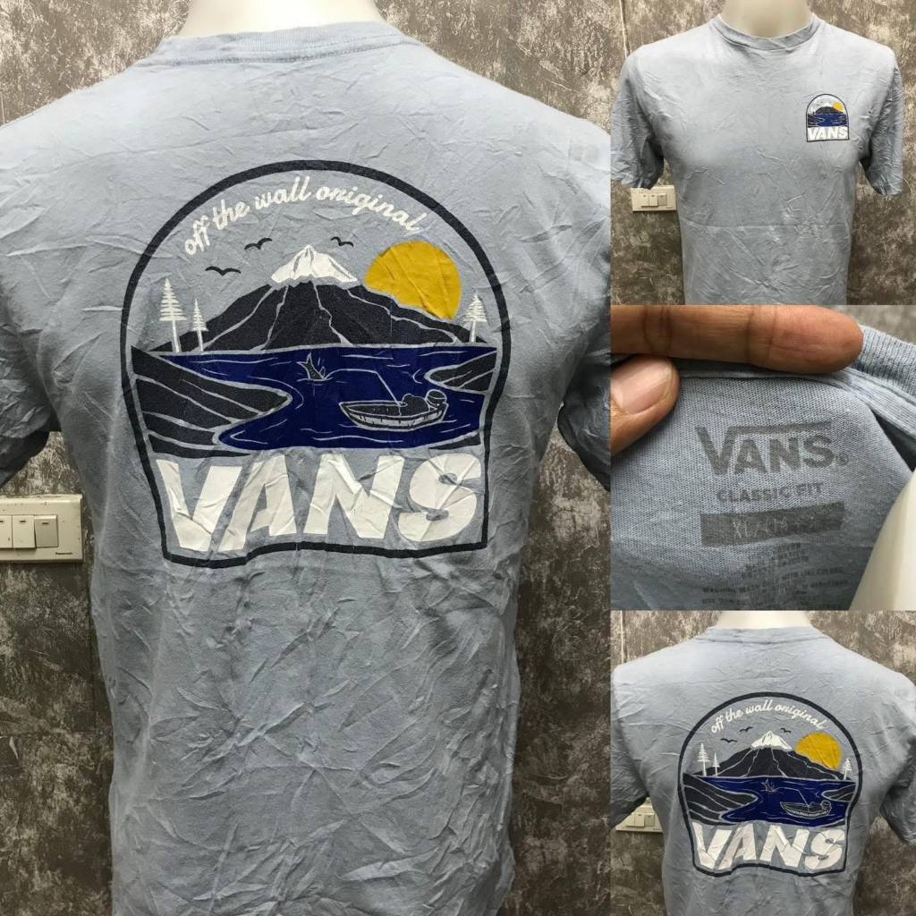 เสื้อยืด คอกลม  Vans