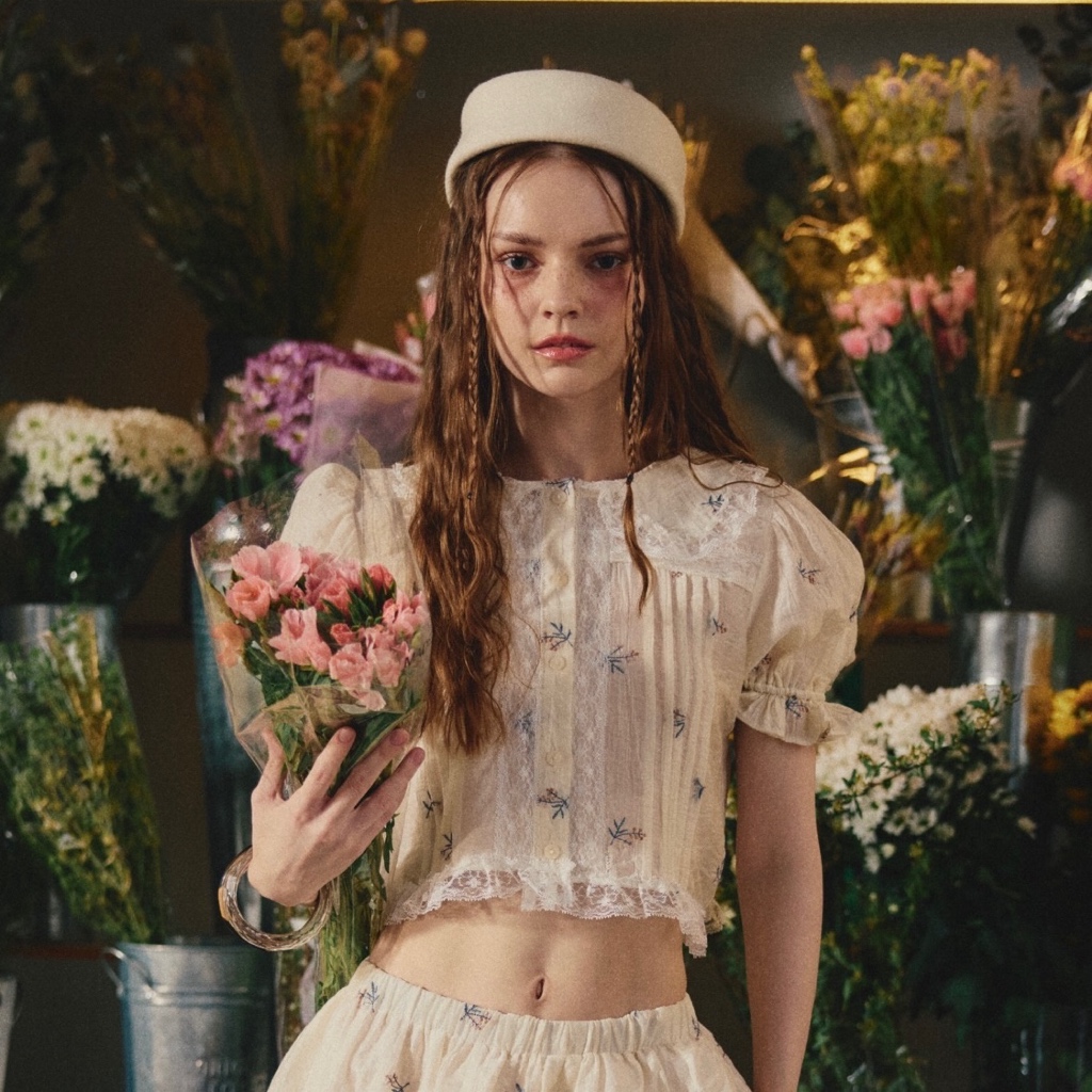 lookbooklookbook violette top