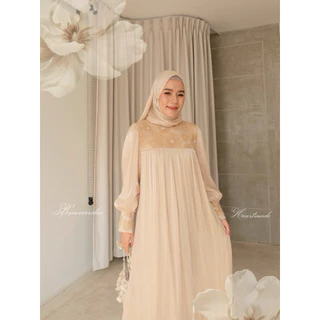 Heartmade-Bouvarlia dress✨(เดรสยาวผ้าชิมเมอร์แต่งลูกไม้ดอกมุขพร้อมฮิญาบ)