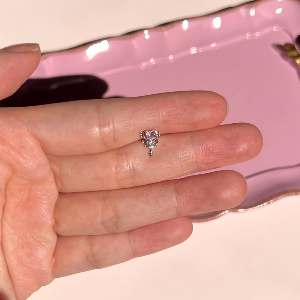 aesdothete - 'Cher' จิวต่างหูน่ารัก ขนาด 0.8 mm. /ยาว 6 mm.