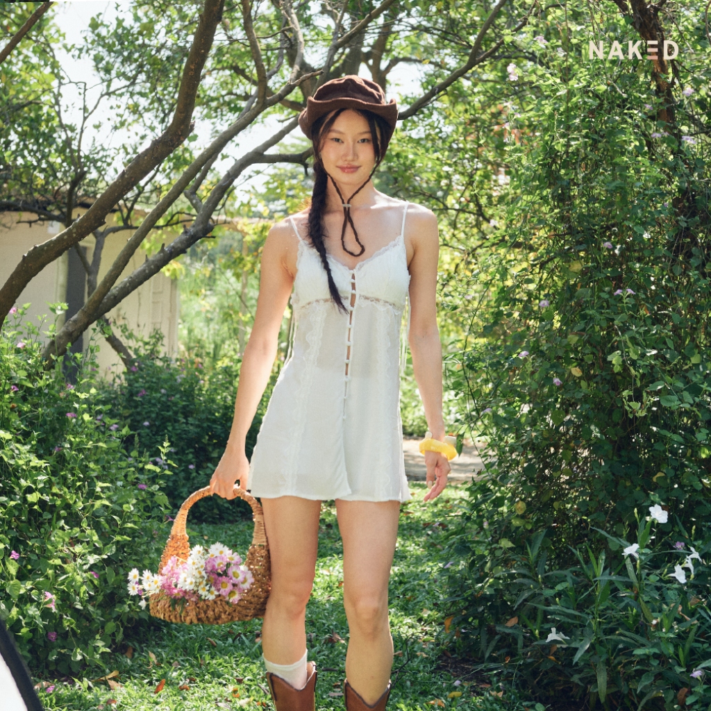 NAKED - Snow White Dress เดรสผ้าลูกไม้สีขาวซีทรู