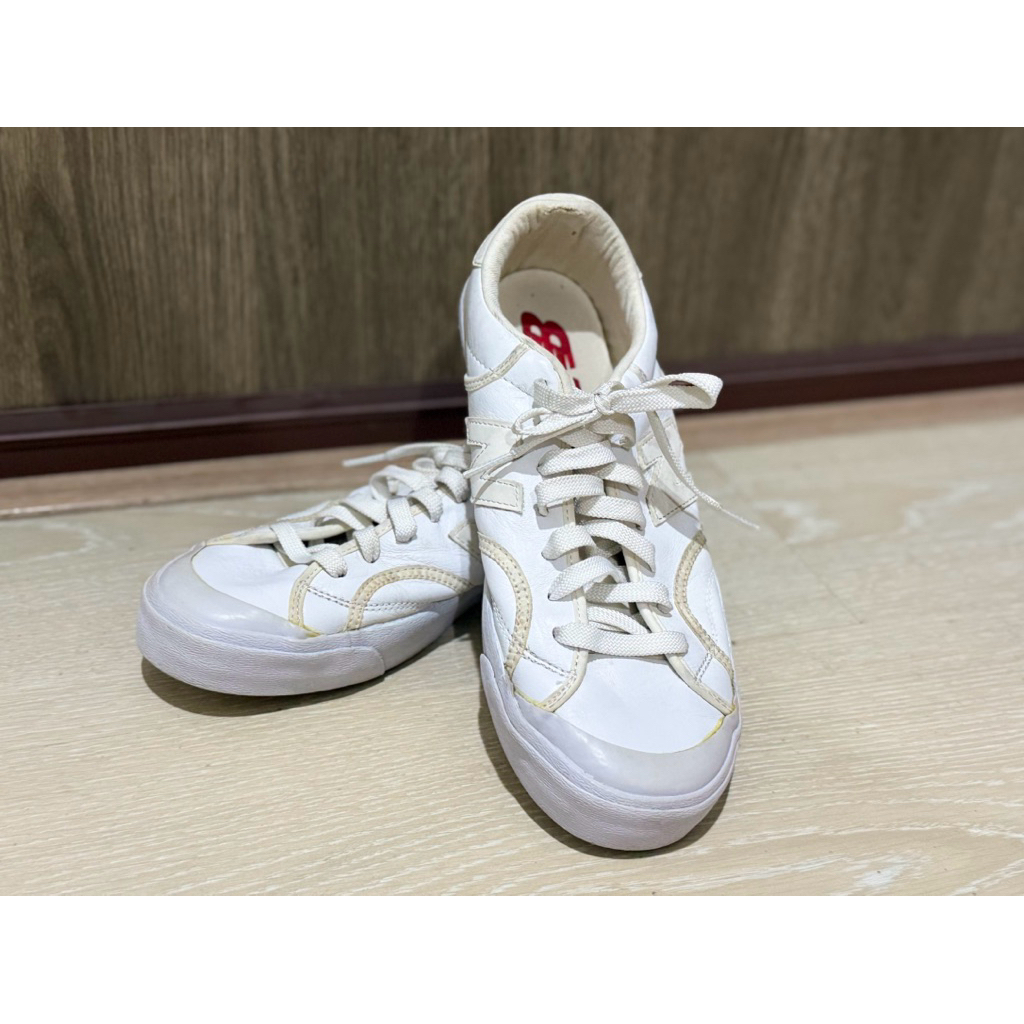 New Balance แท้มือสอง เบอร์ 40 ตามภาพ