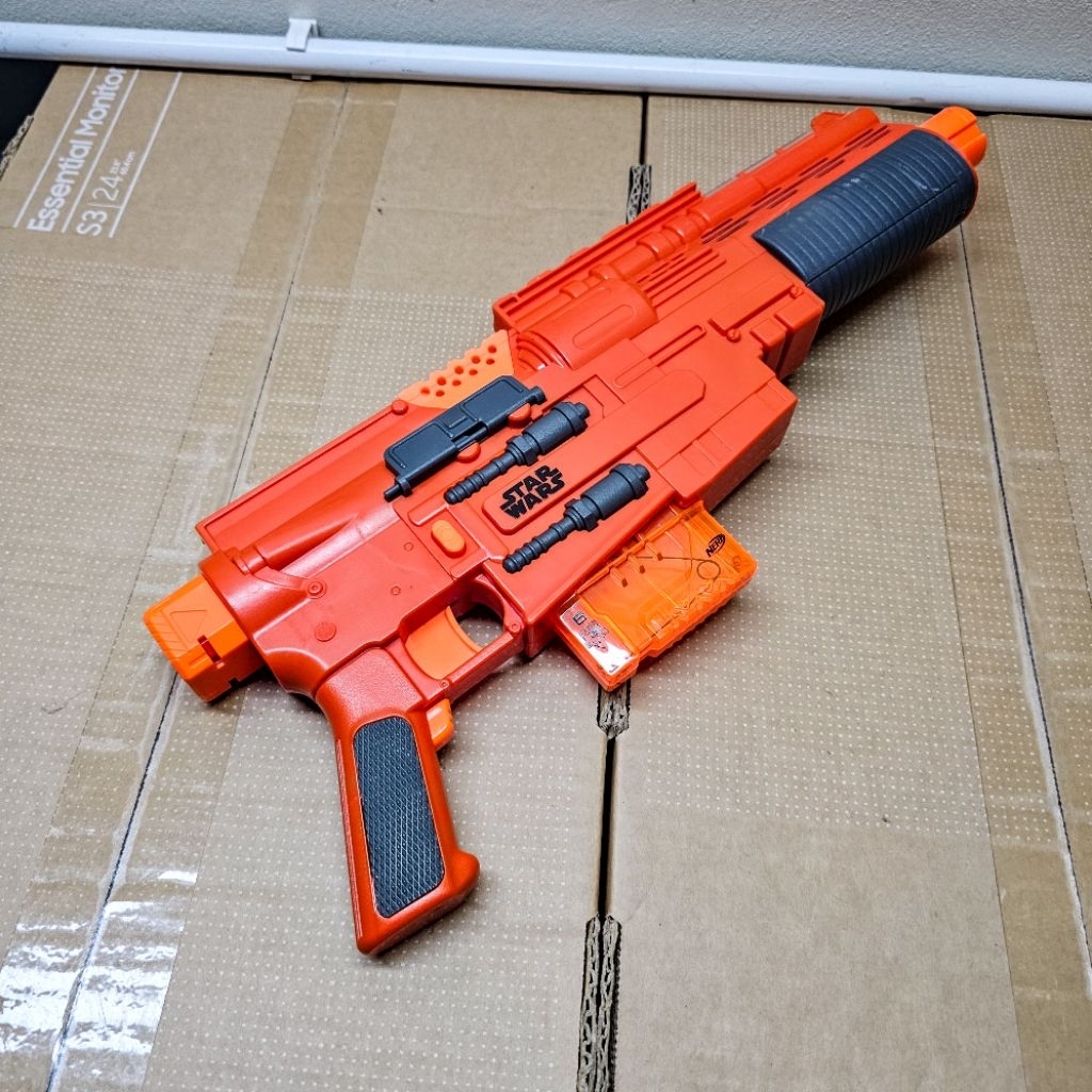 Nerf Star Wars: Rogue One Sergeant Jyn Erso Blaster เนิฟมือสอง สภาพสวย มีรับประกัน