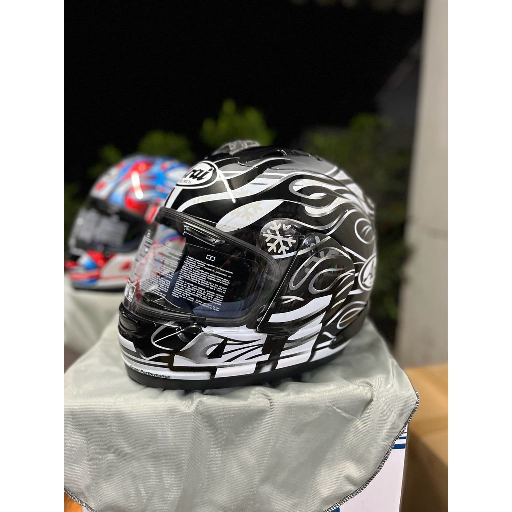 หมวกAraiลายไฟดำRx7x,rr5