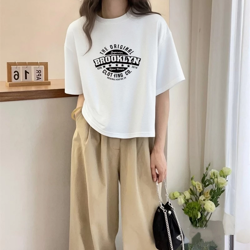 เสื้อครอปสาวอวบน่ารัก oversize เสื้อผ้าแฟชั่นไซส์ใหญ่ เสื้อยืดหญิงแขนสั้นแบบหลวมสไตล์เกาหลี สกรีนวินเทจ เซ็กซี่ เปิดหลัง thumbnail 7