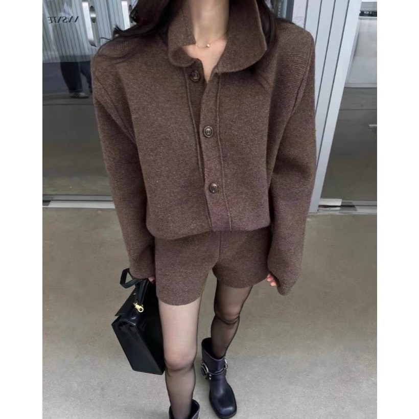Kowie Korea ( 443 ) Nyny เซ็ทไหมพรมเสื้อแขนยาว+กางเกงขาสั้น ชุดกันหนาว สีน้ำตาล สีดำ