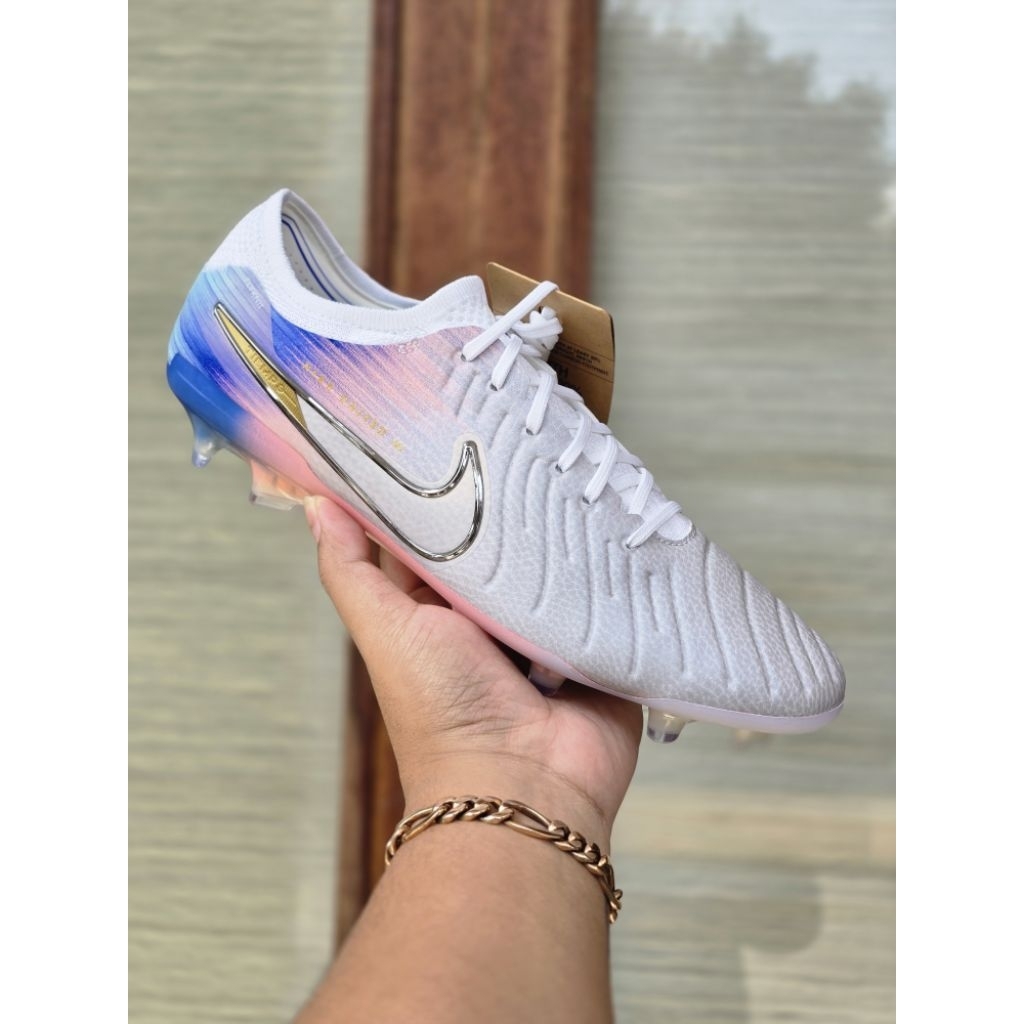 NIKE TIEMPO LEGEND 10 ELITE FG "UNITED 002"