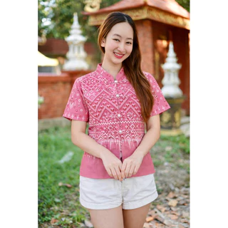 เสื้อลายไทยผู้หญิง กระดุมมุก5เม็ด