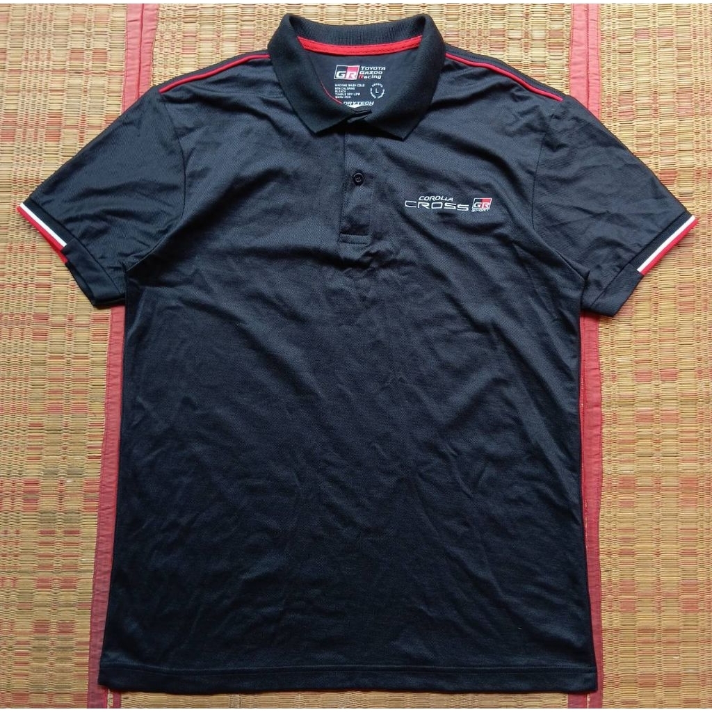 เสื้อโปรโมท Toyota Corolla Cross GR sport