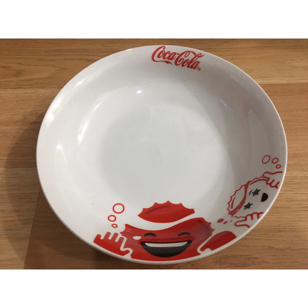 🔥พร้อมส่ง🔥จานเซรามิคCocaCola~จานคนอร์ขนาด8นิ้ว ท้องลึก รุ่นปี2015