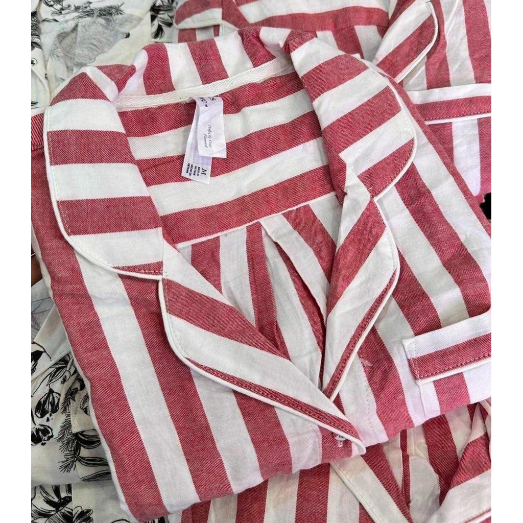 เซ็ทชุดนอนเสื้อคอปกแขนยาวกระดุมหน้า+กางเกงขายาว Stars Above Pajama set with long-sleeved shirt and long pants. - รูปที่ 3