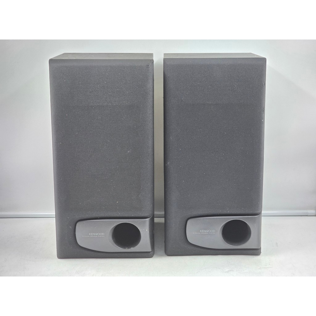 BI8 ลำโพงญี่ปุ่นมือสอง 1 คู่ (BI) KENWOOD LS-B3 50W 6 โอห์ม Woofer 4.5 นิ้ว Size ตู้ 19x20x38CM ฝาหน