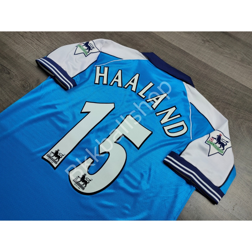 [Retro] - เสื้อฟุตบอล IIมn ซิตี้ Home ปี 1999/2000 อาร์ม UCL เบอร์ชื่อ 15 HAALAND