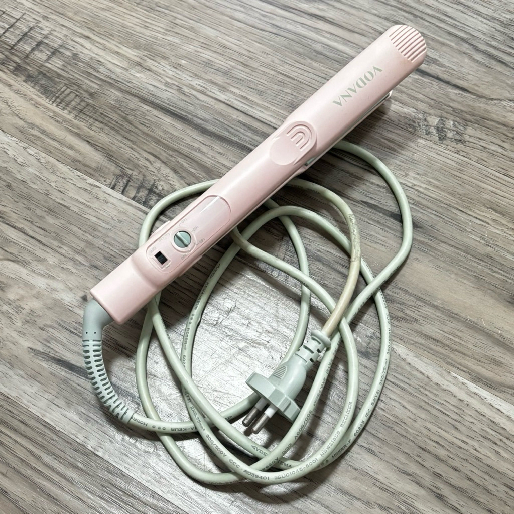 ส่งต่อ kiki&co ไดร์เป่าผม มือสอง vodana plain flat iron ส่งต่อ ที่หนีบผมของแท้