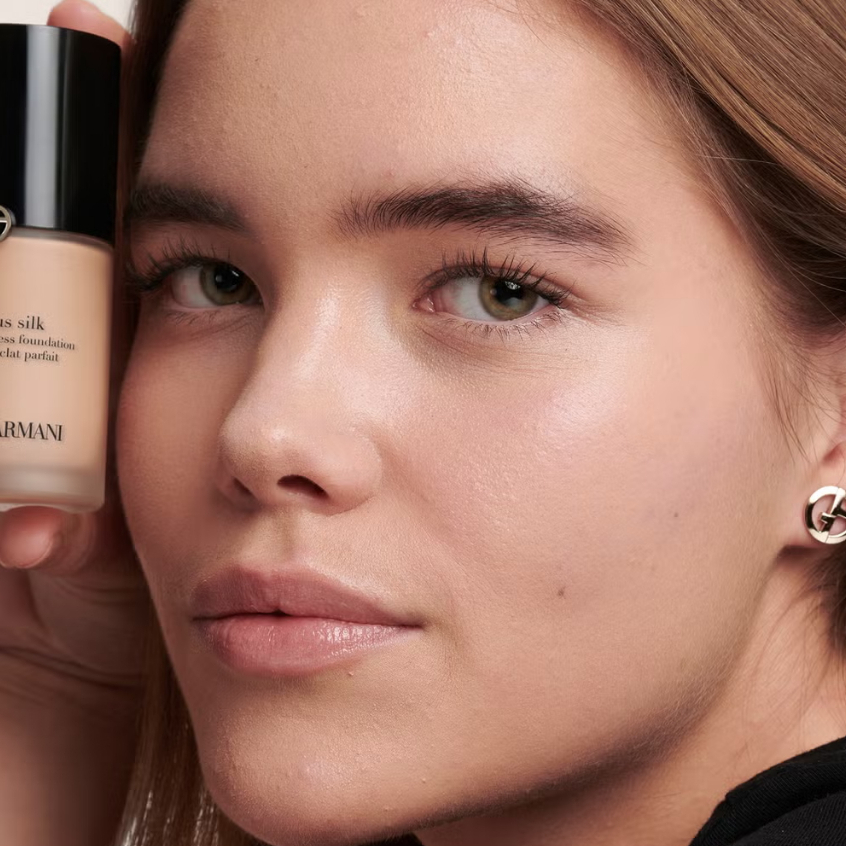 แบ่งขายแท้ส่งไวมาก รองพื้น ARMANI Luminous Silk Perfect Glow Flawless Foundation