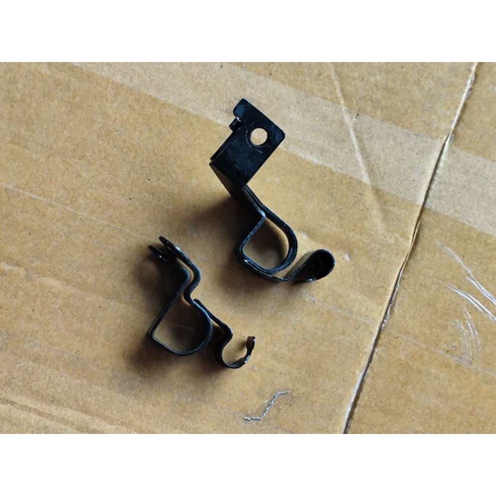 เหล็กยึดสายเบรคหน้า honda forza 300/350 ปี 2018 ถึง 2024 รหัส k1b สภาพ 90% รายละเอียดตามรูปมือสองของ