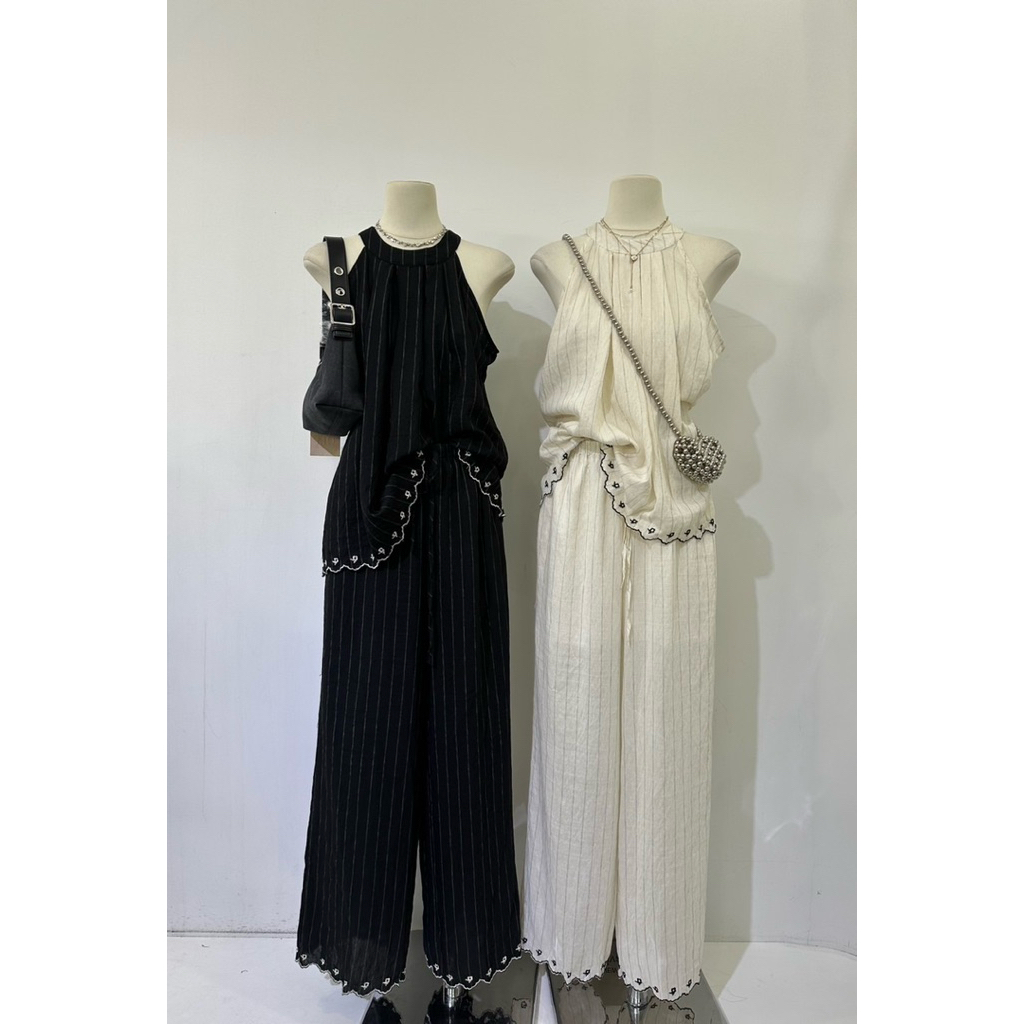 เซตเสื้อแขนกุด+กางเกงขายาวมีซับในชายผ้าแต่งลายปักฉลุ
