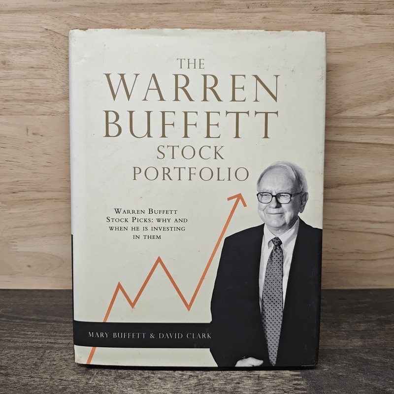 ⭐The Warren Buffett Stock Portfolio - Mary Buffett, David Clark 🏷️1168319