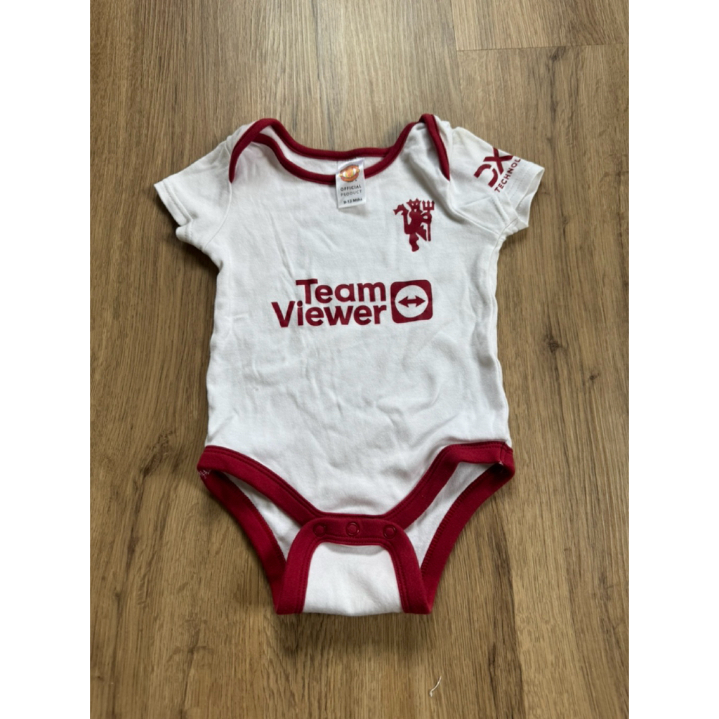 ชุดเด็ก Manchester United แท้ size 9-12 Mths