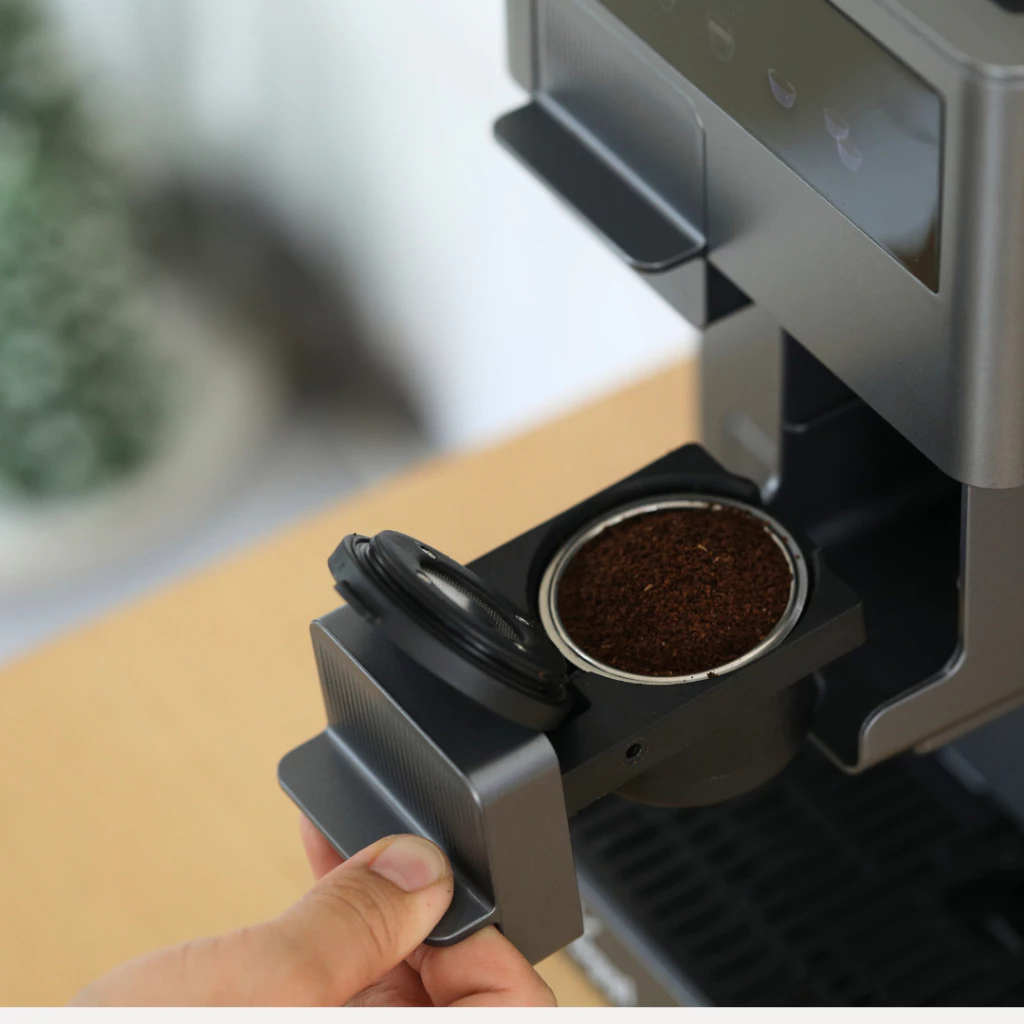 Oggi Rubik เครื่องชงกาแฟอัตโนมัติ 4 in1 มีเครื่องบดในตัว 20บาร์ ชงเมล็ดสด/แคปซูล Nespresso DolceGusto ตีฟองนมอัตโนมัติ thumbnail 6