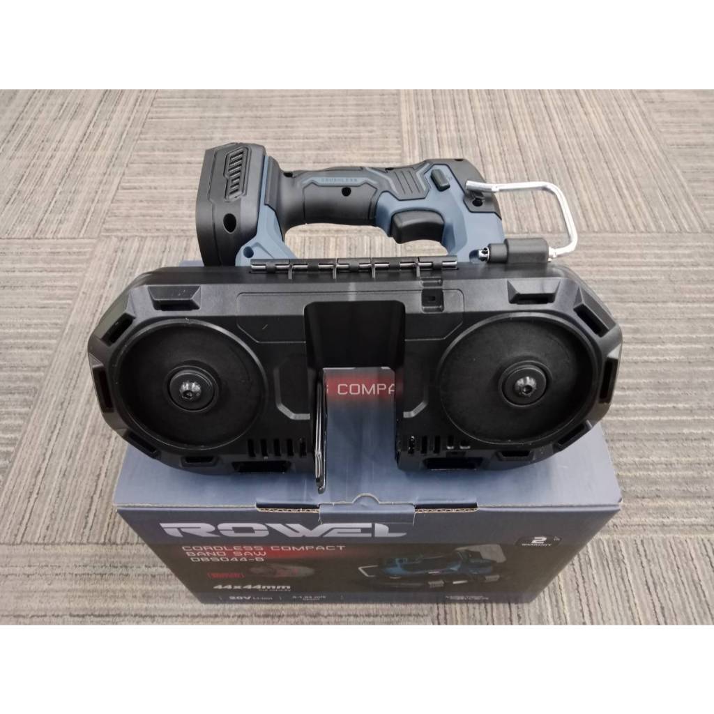 รุ่นใหม่ปี2026 ส่งด่วน  เลื่อยสายพานไร้สาย Rowel DBS044-B/S , DBS044-B เลื่อยสายพาน เลื่อยแบตเตอรี่ ราคา ถูกที่สุด ดีลบีเคเค แกลเลอรีภาพที่ 3