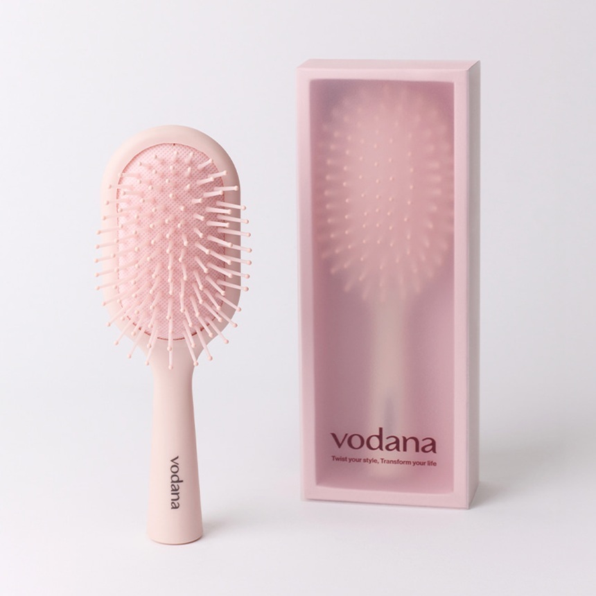 ( พร้อมส่ง ) Vodana Glow mini Cushon Brush หวีแปรงถนอมเส้นผม และนวดหนังศีรษะ ขนาดพกพา