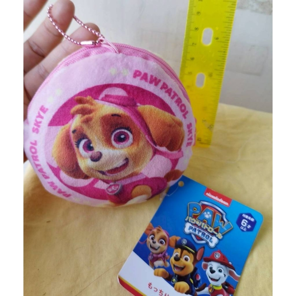 paw พวงกุญแจเป็นกระเป๋าใส่เหรียญลิขสิทธิ์แท้มือสอง paw patrol