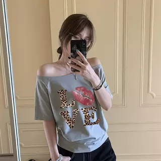 ✨จัดส่งภายใน 24 ชั่วโมง|เสื้อยืดสายเดี่ยว | ลายริมฝีปาก | ลายเสือดาว | สไตล์วินเทจ | แฟชั่นสตรีท | ยอดนิยม