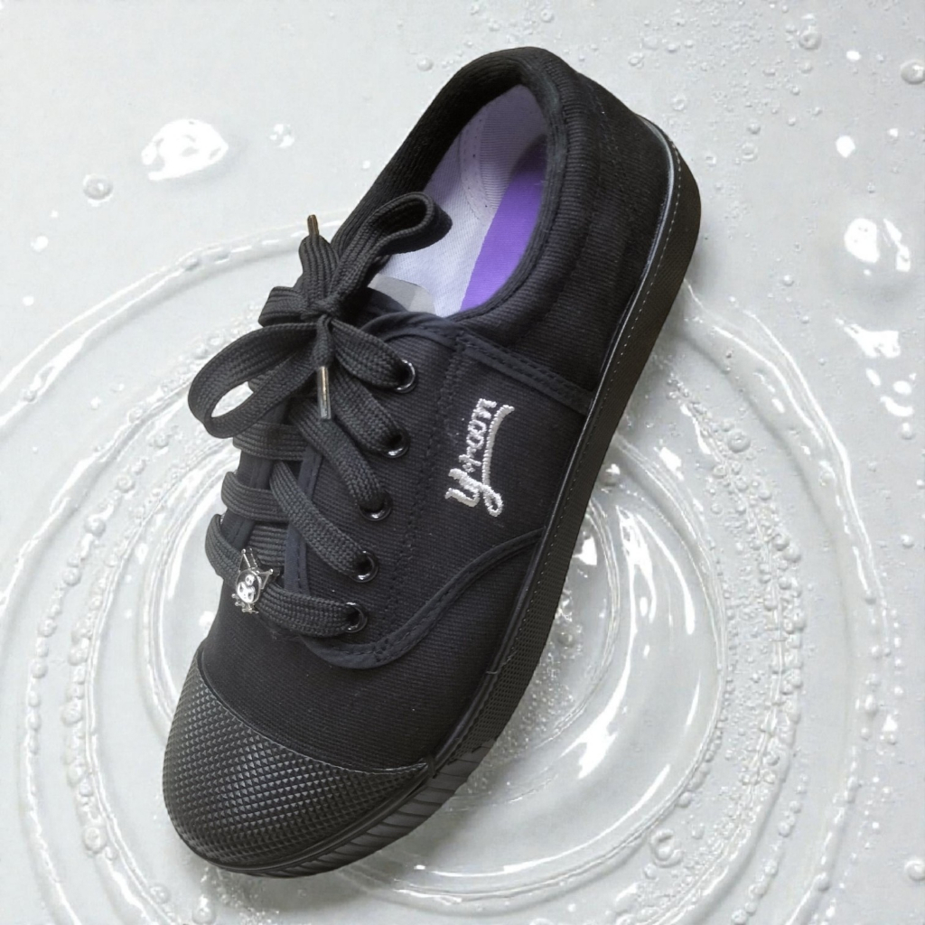 Y-Roon Kuromi 999 รองเท้านักเรียนผูกเชือก ยี่ห้อ Y-Roon รุ่น 999 Size 37-43 มีบริการส่งด่วน