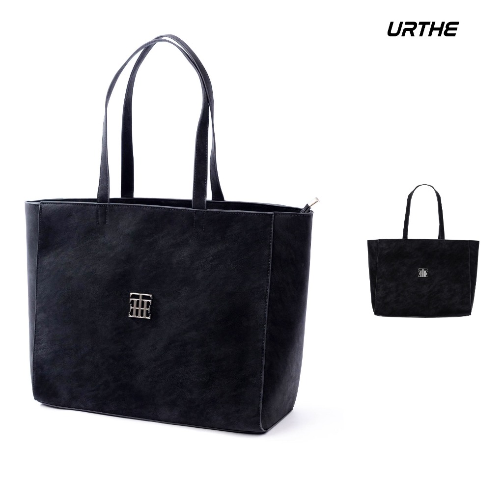URTHE - กระเป๋า หนังเทียม รุ่น EMBLEM LARGE STRUCTURED TOTE BAG