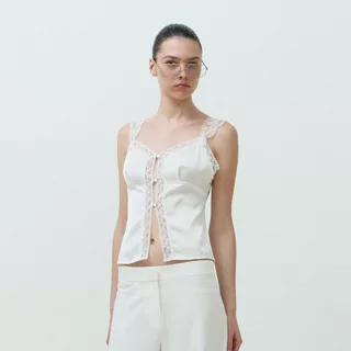 Pilita - Luna Lace Top(เสื้อลูกไม้)