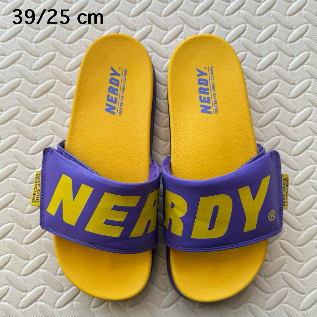 รองเท้ามือสอง รองเท้าแตะ Nerdy พื้นหนา (BE601)