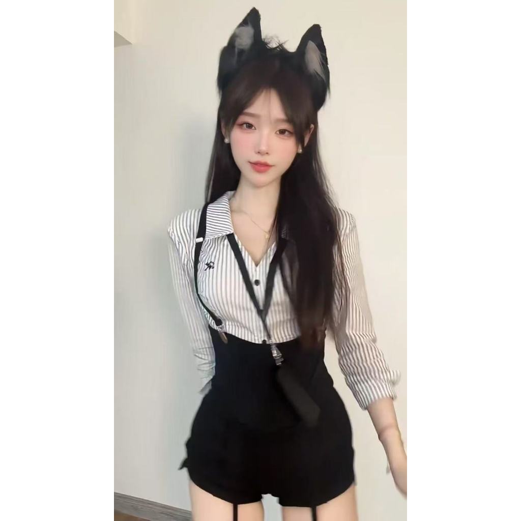 ชุดเซ็ต เสื้อเชิ้ตสตรีไพลิน แขนยาว สไตล์สาวสวย ฤดูร้อนใหม่ กางเกงขาสั้นสะพายอก เอวสูง ทรงตัว ปรับรูปร่าง หุ่นดี