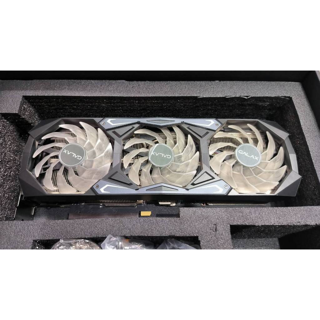 Galax GeForce RTX 3080 SG LHR 12GB GDDR6X (มือสอง อุปกรณ์ครบกล่อง)