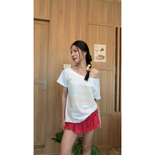 Molly 💖 เสื้อ Oversize off shoulder เสื้อปาดไหล่พร้อมส่ง