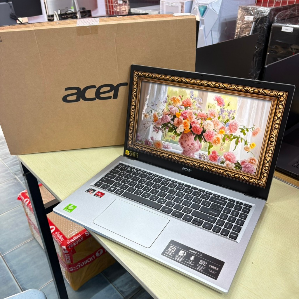 ACER  ASPIRE 3  15  A315 - 24P - R6SK  ประกันศูนย์  31/05/2026  สภาพเครื่องใช้งานปกติมีรอยทั่วไปตามก