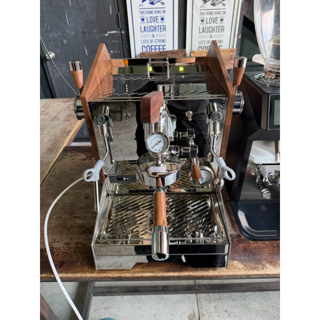 Zentis E-61 (เครื่องชงกาแฟ)