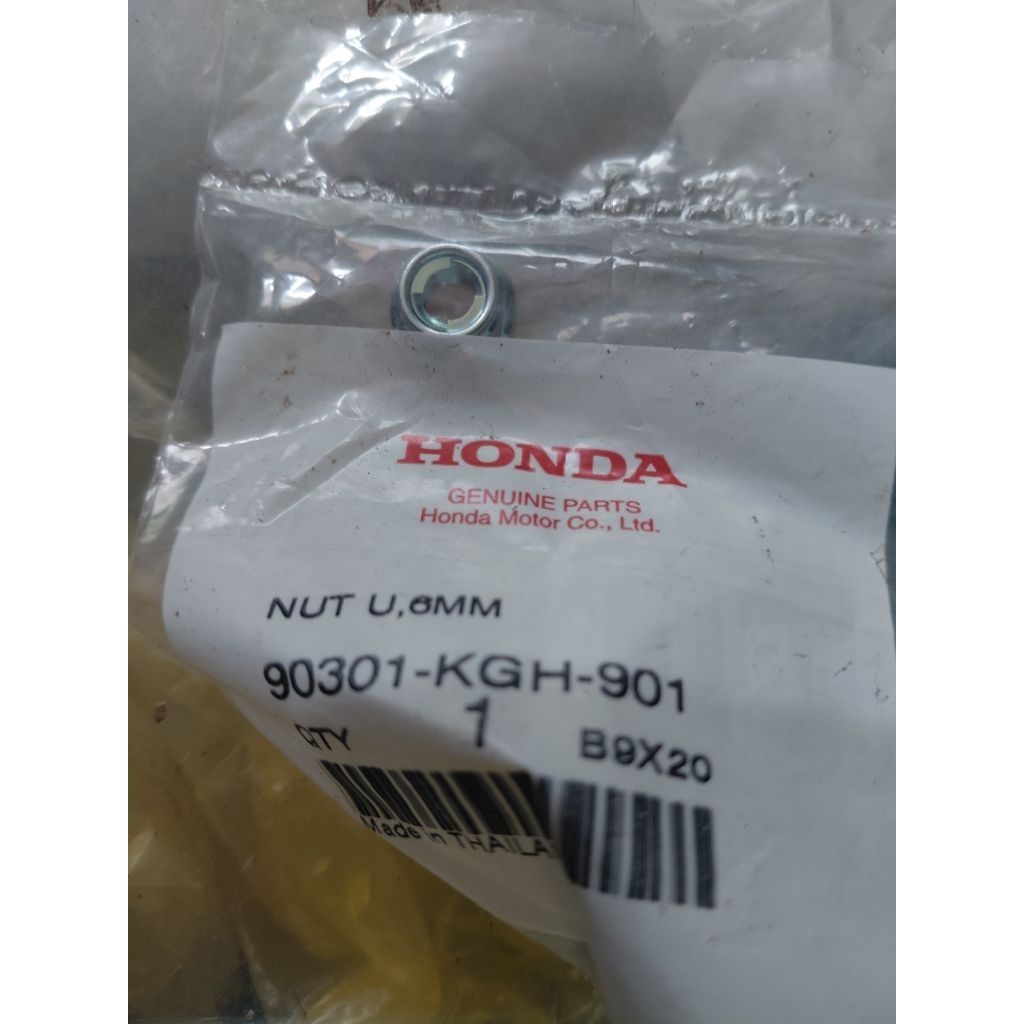 90301-KGH-901 นอต 6 มิล แท้ ออนด้า