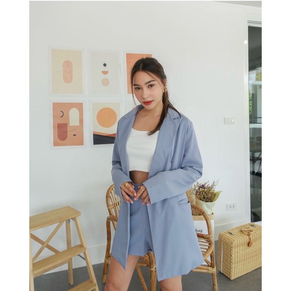 Loonnystore Chicha set เซ็ตเสื้อblazerกับกางเกงขาสั้น สีฟ้า
