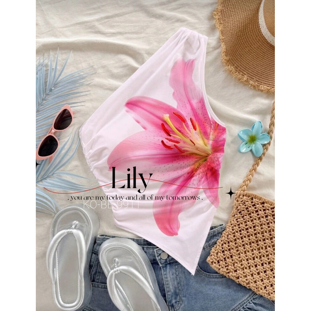 KOBE-9911   Lily เสื้อไหล่เดี่ยว ลายดอกลิลลี่ใหญ่ (Lily Series) ดีไซน์ชายแหลมแต่งระย้า   พร้อมส่งจากไทย – โปรปัง