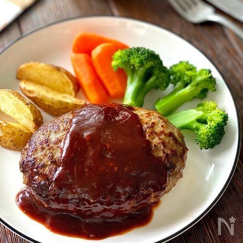 แฮมเบอร์กเนื้อ สไตล์ญี่ปุ่น(HamBurg  Beef)