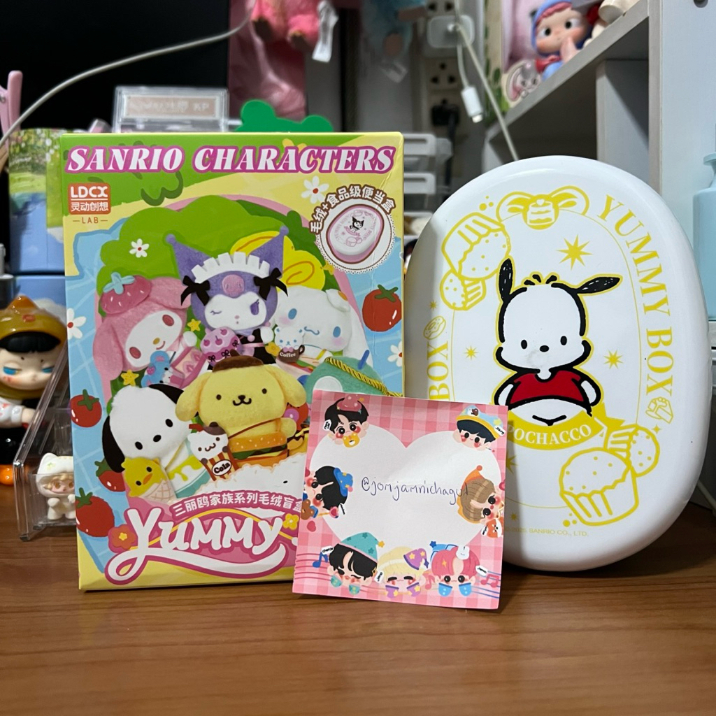 (พร้อมส่ง) เช็คการ์ด LDCX SANRIO Yummy Box - 🩵 กล่องข้าว Pochacco 🩵