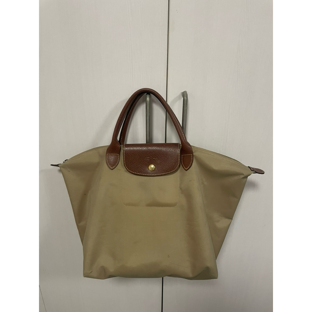 ส่งต่อLongchamp หูสั้น กระเป๋ามือสอง ของแท้100% สภาพดี