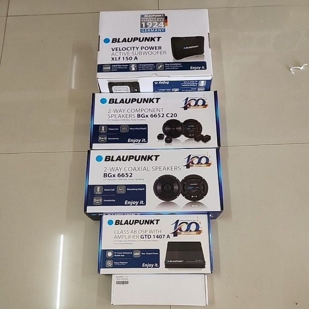 ชุดละ 14900บาท 8“ Subbox Blaupunkt 1ตัว DSP Blaupunkt 1ตัว 6.5”แยกชิ้น 1คู่ 6“แกนร่วม 1คู่ ลำโพงติดร