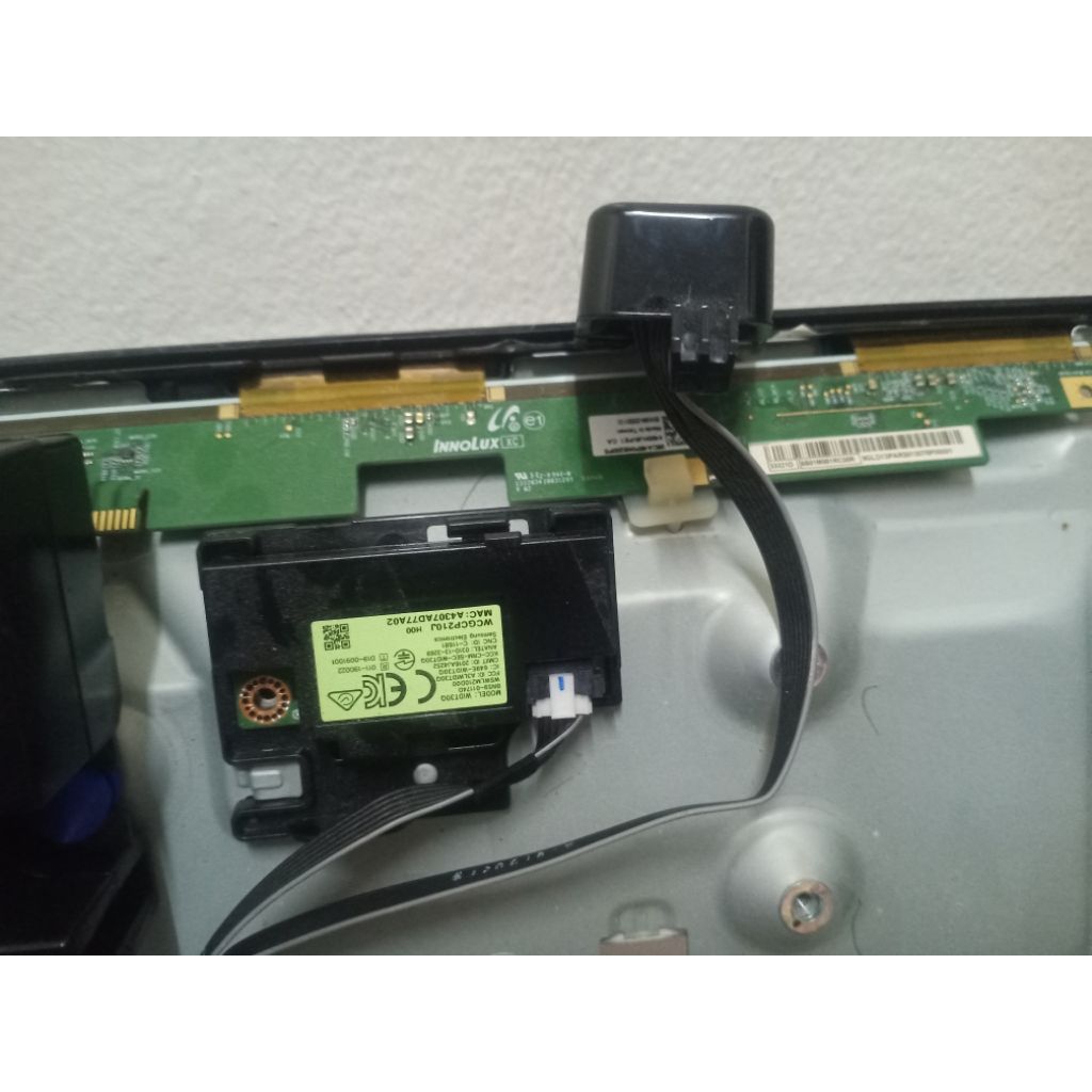 ชุดรับสัญญาณWiFiและรีโมท Samsung Smart TV รุ่น UA40J5250DKXXT